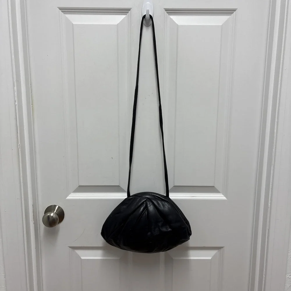 Vintage Californian Black Lamb Leather Clamshell Purse Crossbody Clutch